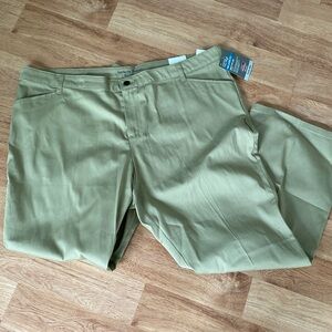 Dickies Relaxed Fit Boot Cut pants NWT